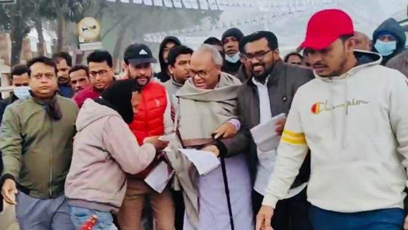 জনগণকে রিফিউজি বানিয়েছে সরকার – DesheBideshe জনগণকে রিফিউজি বানিয়েছে সরকার – DesheBideshe