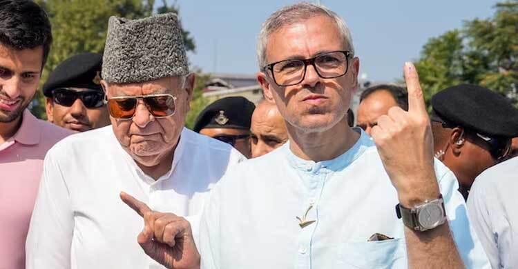 জম্মু-কাশ্মীরে বিজেপিকে হারিয়ে এনসি-কংগ্রেস জোটের বড় জয় – DesheBideshe জম্মু-কাশ্মীরে বিজেপিকে হারিয়ে এনসি-কংগ্রেস জোটের বড় জয় – DesheBideshe