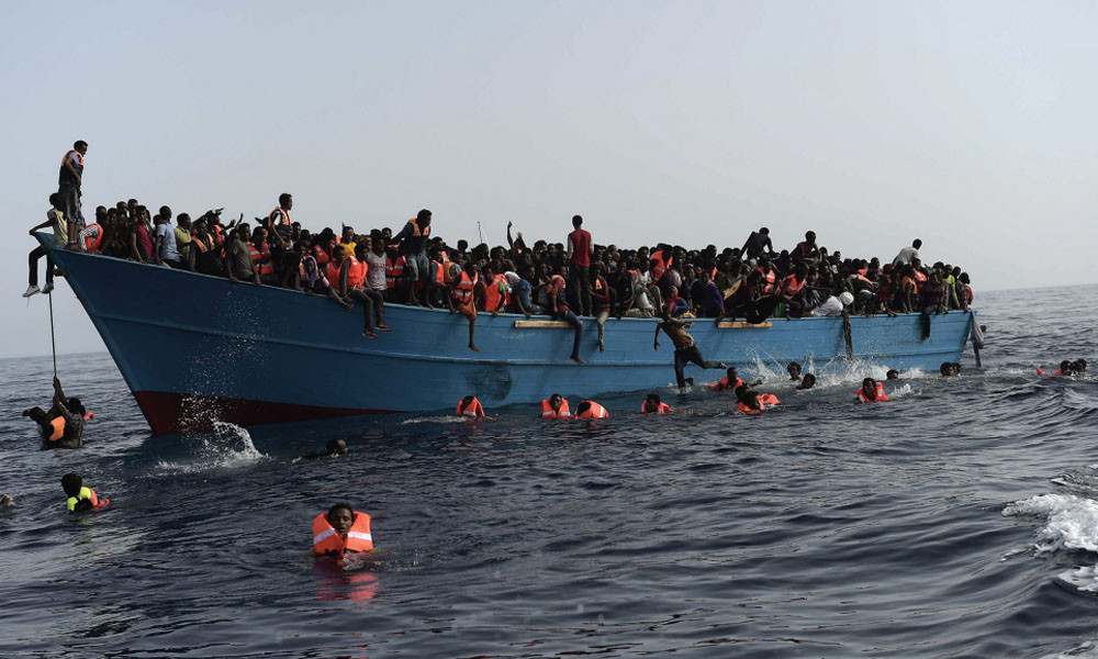 লিবিয়া উপকূলে নৌকাডুবি, ১৬ পাকিস্তানির মরদেহ উদ্ধার – DesheBideshe লিবিয়া উপকূলে নৌকাডুবি, ১৬ পাকিস্তানির মরদেহ উদ্ধার – DesheBideshe