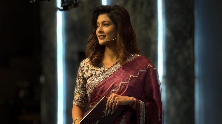 অবশেষে পর্দায় ফিরলেন টয়া – DesheBideshe অবশেষে পর্দায় ফিরলেন টয়া – DesheBideshe