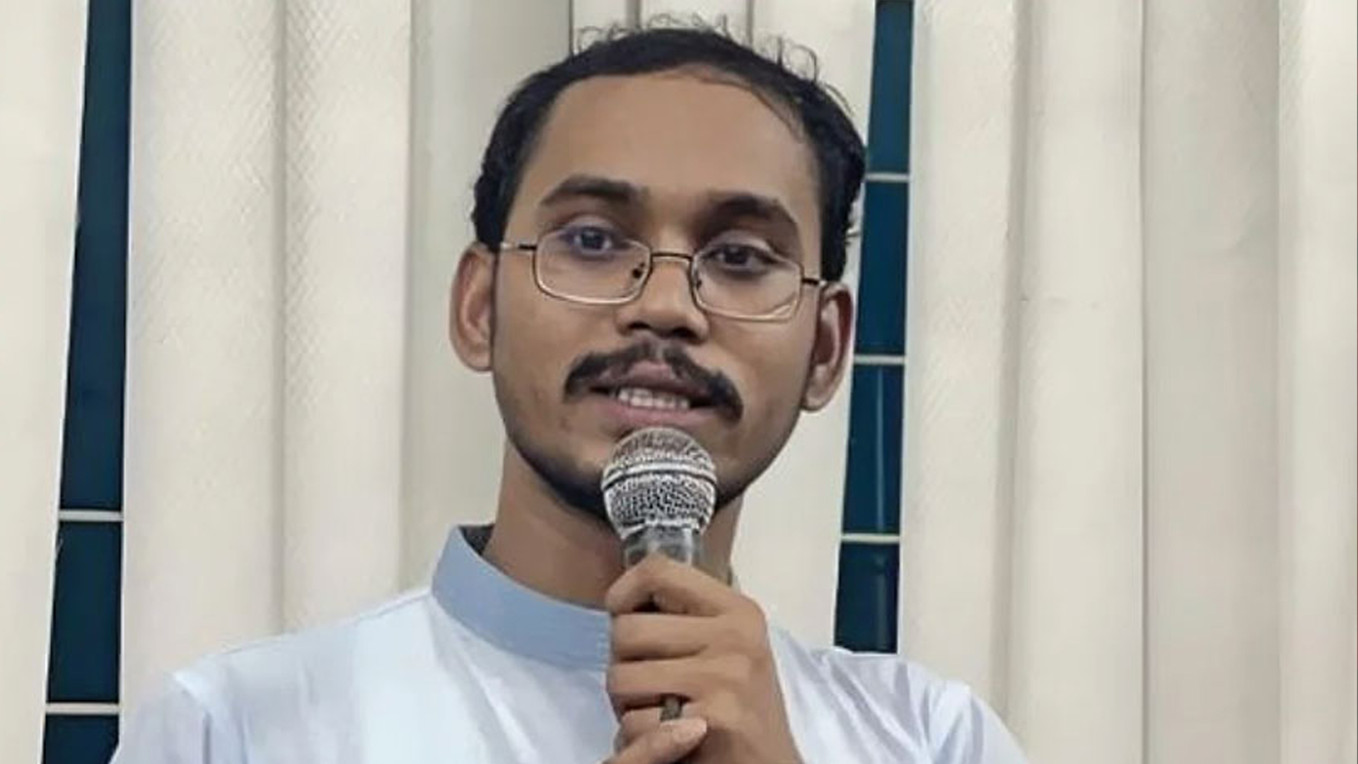 আওয়ামী লীগ নিষিদ্ধের দাবিতে সারাদেশ আরেকবার রাজপথে নেমে আসুন – DesheBideshe আওয়ামী লীগ নিষিদ্ধের দাবিতে সারাদেশ আরেকবার রাজপথে নেমে আসুন – DesheBideshe