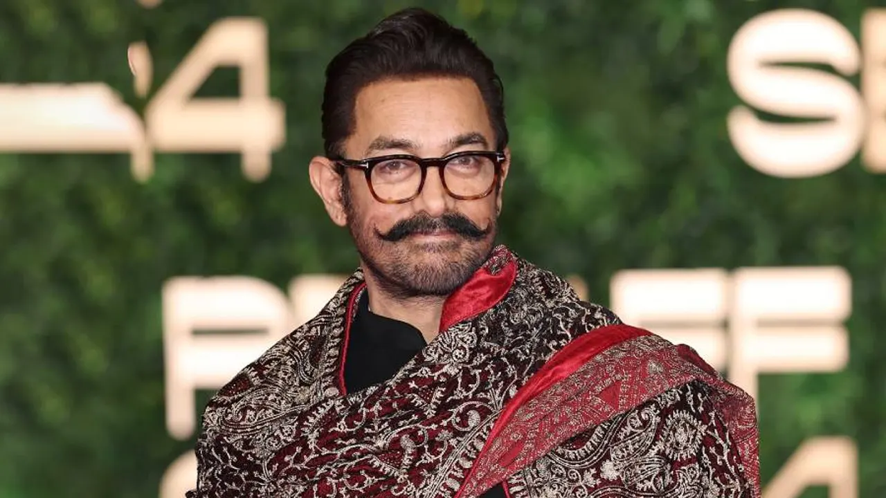 ভাই ফয়সালের সঙ্গে দ্বন্দ্ব নিয়ে মুখ খুললেন আমির খান – DesheBideshe