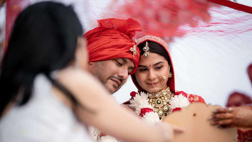 বিয়ের আগের রাতে স্বামীকে যে কথা বলেছিলেন স্পর্শিয়া – DesheBideshe বিয়ের আগের রাতে স্বামীকে যে কথা বলেছিলেন স্পর্শিয়া – DesheBideshe