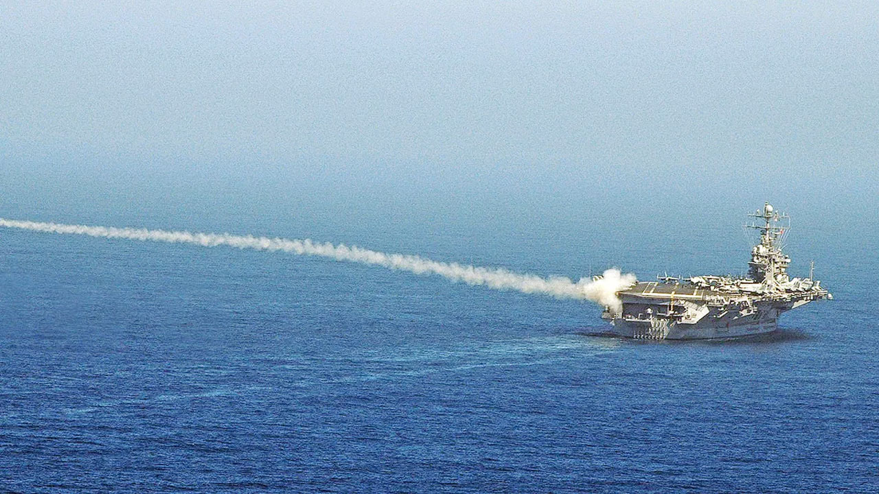 আরব সাগরে ইরানের ড্রোন ভূপাতিত করলো যুক্তরাষ্ট্র – DesheBideshe