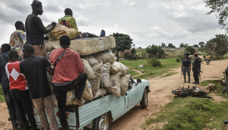 নাইজেরিয়ায় মোটরসাইকেল আরোহী বন্দুকধারীদের হামলায় নিহত অন্তত ৪৬ – DesheBideshe